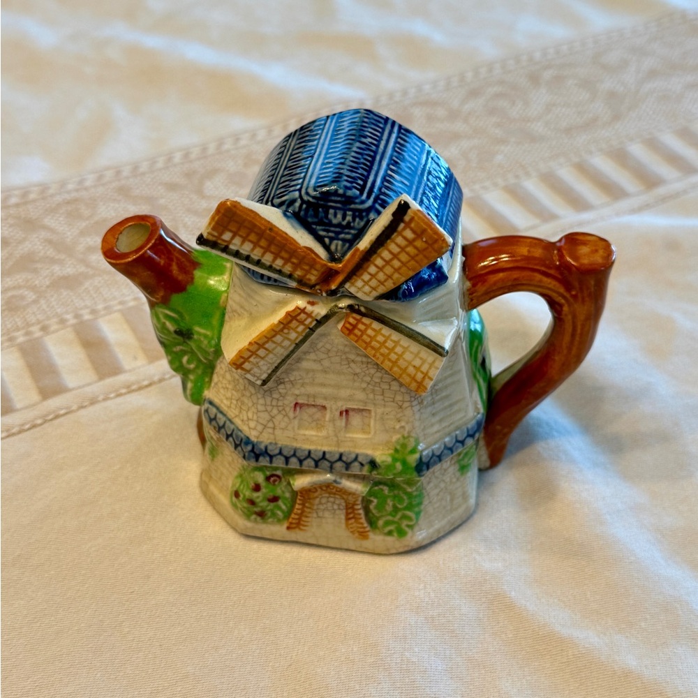 Vintage Japanese Windmill Teapot